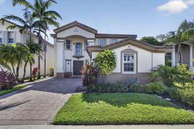 Welcome to this beautifully maintained 4-bedroom, 3.5-bath home - photo 4