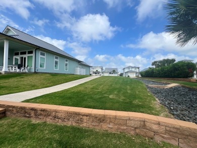 DESIRABLE WATERFRONT CANAL LOT- This canal front lot features a - photo 5