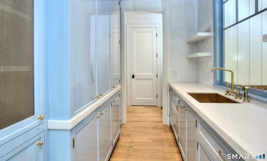 New construction by renowned Red Coat Homes, ideally set on a - photo 4