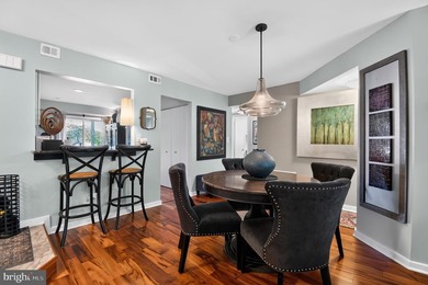 Welcome to 2016 Quay Village Court, Unit T-2, located in one of - photo 2