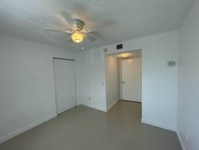 GREAT CONDO 2 BED 2 BATH LOCATED IN PINEHURST CLUB COMDOMMINIUM - photo 8
