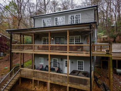 Lake Home For Sale in Ellijay, Georgia