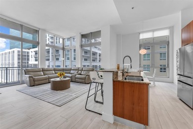 Beautiful 1BD/1BA condo in sought-after Metropolis at Dadeland