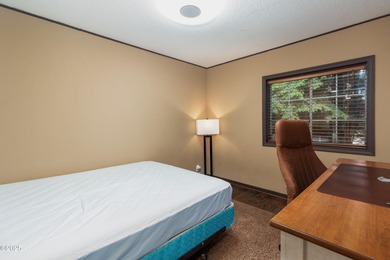 Priced to Sell! Here is an opportunity to enjoy this spacious