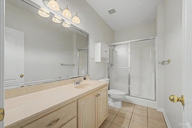 POOL HOME ~ GATED NEIGHBORHOOD ~ UPDATED KITCHEN ~ FRESHLY - photo 22