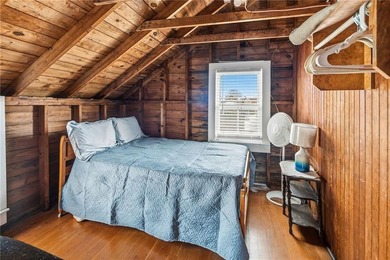 Welcome to 27 Benson Avenue - a charming beach cottage just - photo 28