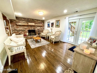 This gorgeous contemporary split level is located on a quiet - photo 29