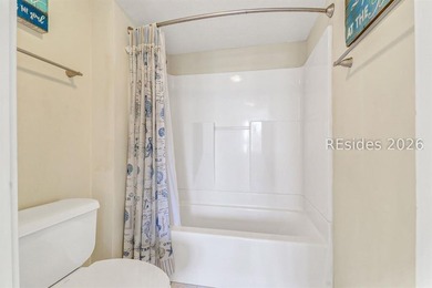 Beachfront townhome in Shorewood Villas offering 3 bedrooms and - photo 32