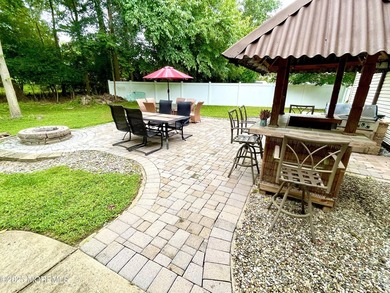 This gorgeous contemporary split level is located on a quiet - photo 36