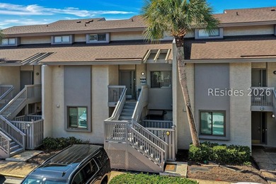 Beachfront townhome in Shorewood Villas offering 3 bedrooms and - photo 45