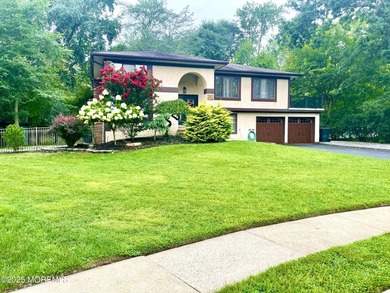 This gorgeous contemporary split level is located on a quiet - photo 45