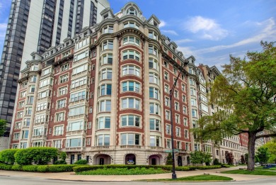 Lake Home For Sale in Chicago, Illinois