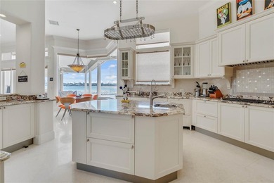 WOW! SPECTACULAR LAKEFRONT WITH AMAZING SUNSET VIEW. 6-7 BEDROOM - photo 14