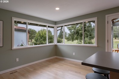 Fabulous very well maintained one-level Ranch style home located - photo 15