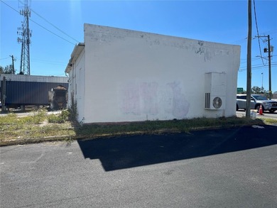 Prime commercial opportunity on busy N Nebraska Avenue! This - photo 2