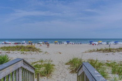 **Stunning Oceanfront 1 Bedroom Condo - Your Coastal Getaway!**