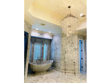 WOW! SPECTACULAR LAKEFRONT WITH AMAZING SUNSET VIEW. 6-7 BEDROOM - photo 35