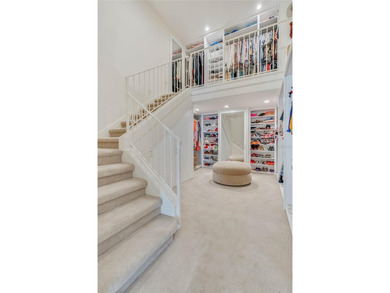 WOW! SPECTACULAR LAKEFRONT WITH AMAZING SUNSET VIEW. 6-7 BEDROOM - photo 38
