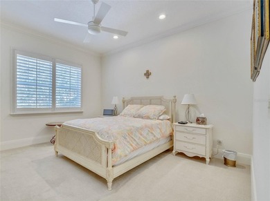 WOW! SPECTACULAR LAKEFRONT WITH AMAZING SUNSET VIEW. 6-7 BEDROOM - photo 45