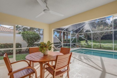 Lake Townhome/Townhouse For Sale in Palm Beach Gardens, Florida