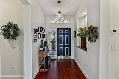Beautifully maintained 1 story Mediterranean style home - photo 8