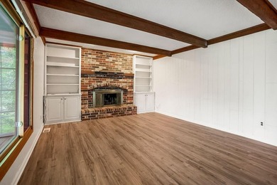 PRICE IMPROVEMENT! HIGHLY MOTIVATED SELLERS! We welcome any and - photo 13