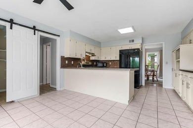 PRICE IMPROVEMENT! HIGHLY MOTIVATED SELLERS! We welcome any and - photo 16