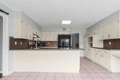 PRICE IMPROVEMENT! HIGHLY MOTIVATED SELLERS! We welcome any and - photo 17