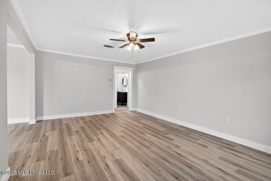 Completely remodeled and move-in ready! This home has been - photo 7