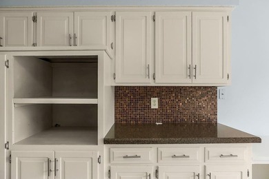 PRICE IMPROVEMENT! HIGHLY MOTIVATED SELLERS! We welcome any and - photo 19