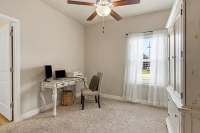 Welcome to 100 Norwich Rd, a beautifully enhanced residence in - photo 25
