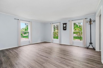 PRICE IMPROVEMENT! HIGHLY MOTIVATED SELLERS! We welcome any and - photo 25