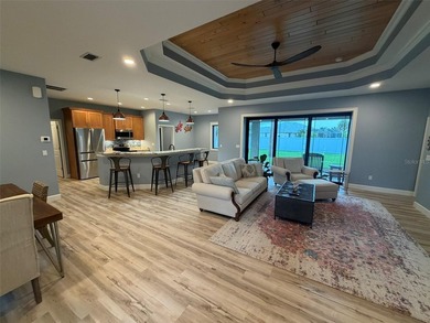 **No flood zone, double lot, custom built by Southwest Florida - photo 4