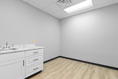 You can't beat the location of this exceptional medical - photo 36