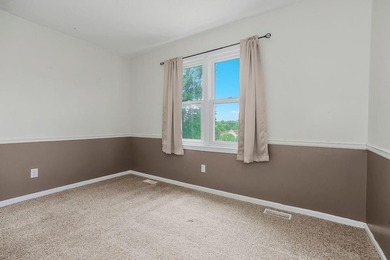 PRICE IMPROVEMENT! HIGHLY MOTIVATED SELLERS! We welcome any and - photo 36