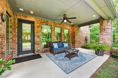 Luxury Living Near Lake Texoma | Custom-Built Estate on 1 Acre - photo 37