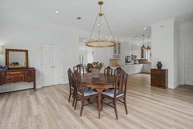 Rare find in the desirable Stanton Place, situated on a corner - photo 4