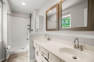 PRICE IMPROVEMENT! HIGHLY MOTIVATED SELLERS! We welcome any and - photo 45