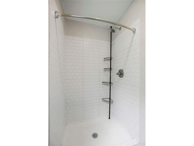 PRICE IMPROVEMENT! HIGHLY MOTIVATED SELLERS! We welcome any and - photo 46