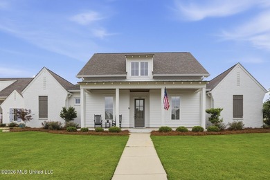 Stunning, like brand new home in Lake Caroline! This lovely Home - photo 1