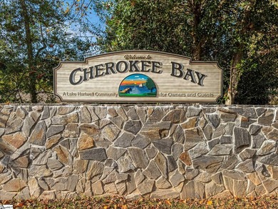 Create your dream lake lifestyle on this beautiful .92-acre lot - photo 4
