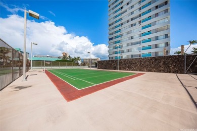 Affordable, move-in ready studio with modern upgrades, ideal for - photo 12