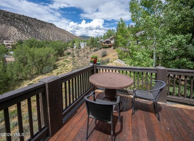 Welcome to this beautifully maintained three bedroom, three bath - photo 15