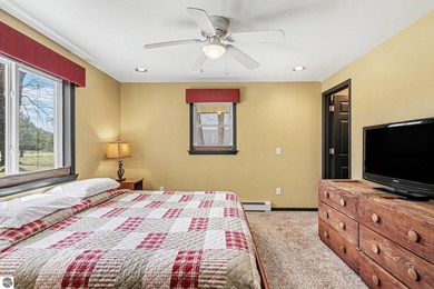 MOTIVATED SELLER!!!!!TURNKEY LAKEFRONT HOME ON ALL SPORTS LONG - photo 23