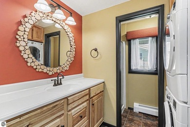 MOTIVATED SELLER!!!!!TURNKEY LAKEFRONT HOME ON ALL SPORTS LONG - photo 31