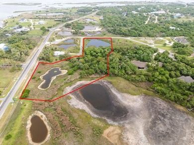 Nestled within the prestigious gated community of The Preserve - photo 9