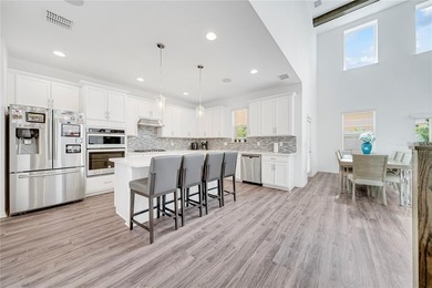 FULLY FURNISHED!! Welcome to the home you've been waiting for in - photo 12