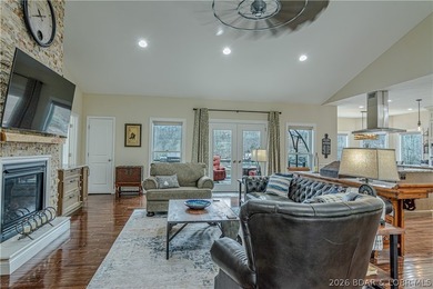Amazing Rental Potential! Solar Efficient Lake Home with energy - photo 14