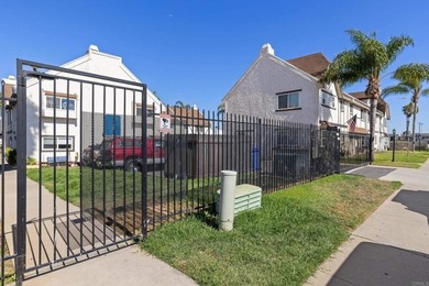 Fully Remodeled Coastal Townhome Just Minutes from the Beach! - photo 24