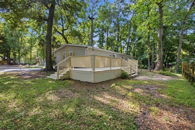 Welcome home to your little piece of paradise East of 17! Just - photo 40